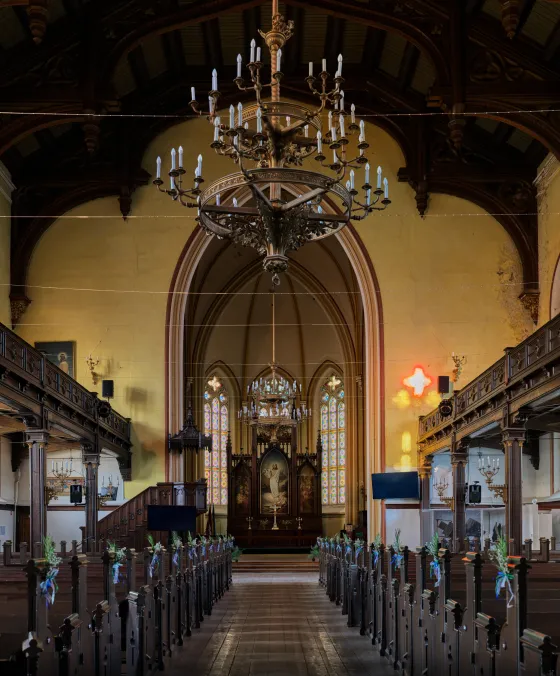 Sv. Pāvila baznīcas zāle dienas gaismā
